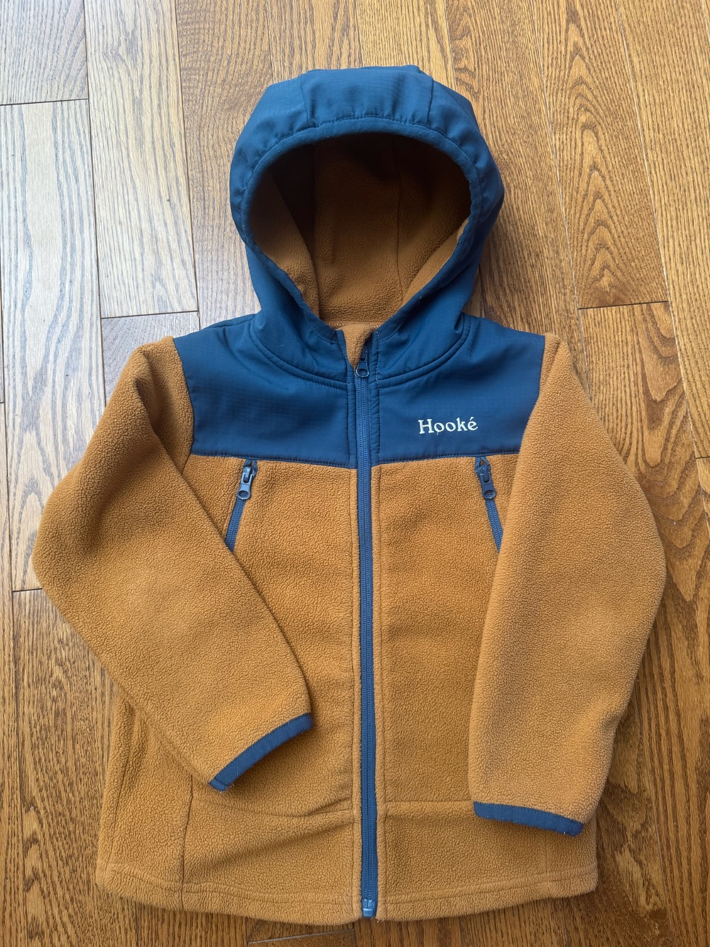 Hooké Kids' Two-Tone Fleece Jacket in Camel and Navy